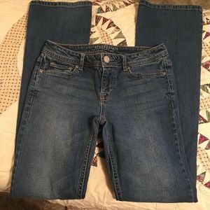 Aeropostale Women's Blue Straight-Leg Jeans